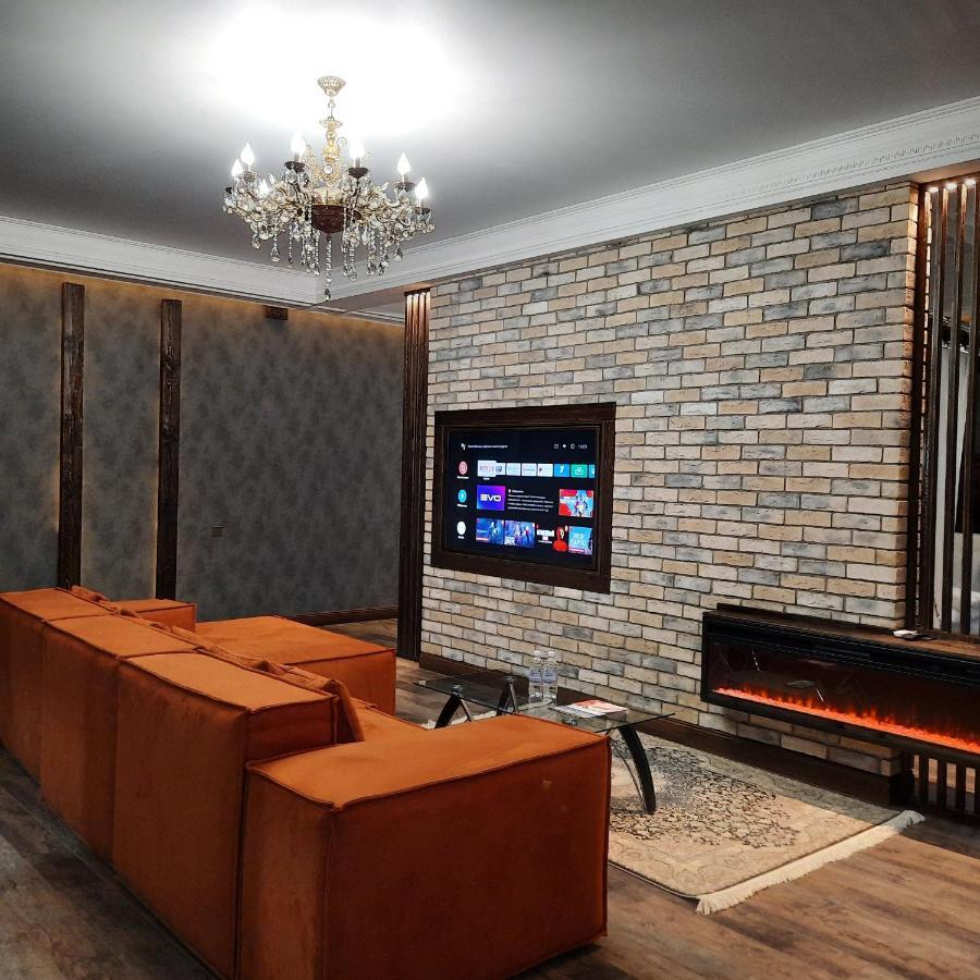 מלון פיאטיגורסק Nochnoy Kvartal מראה חיצוני תמונה